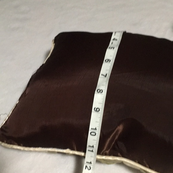 Set of 2 brown green & cream satin look throw bed couch pillows striped & floral - Picture 7 of 9